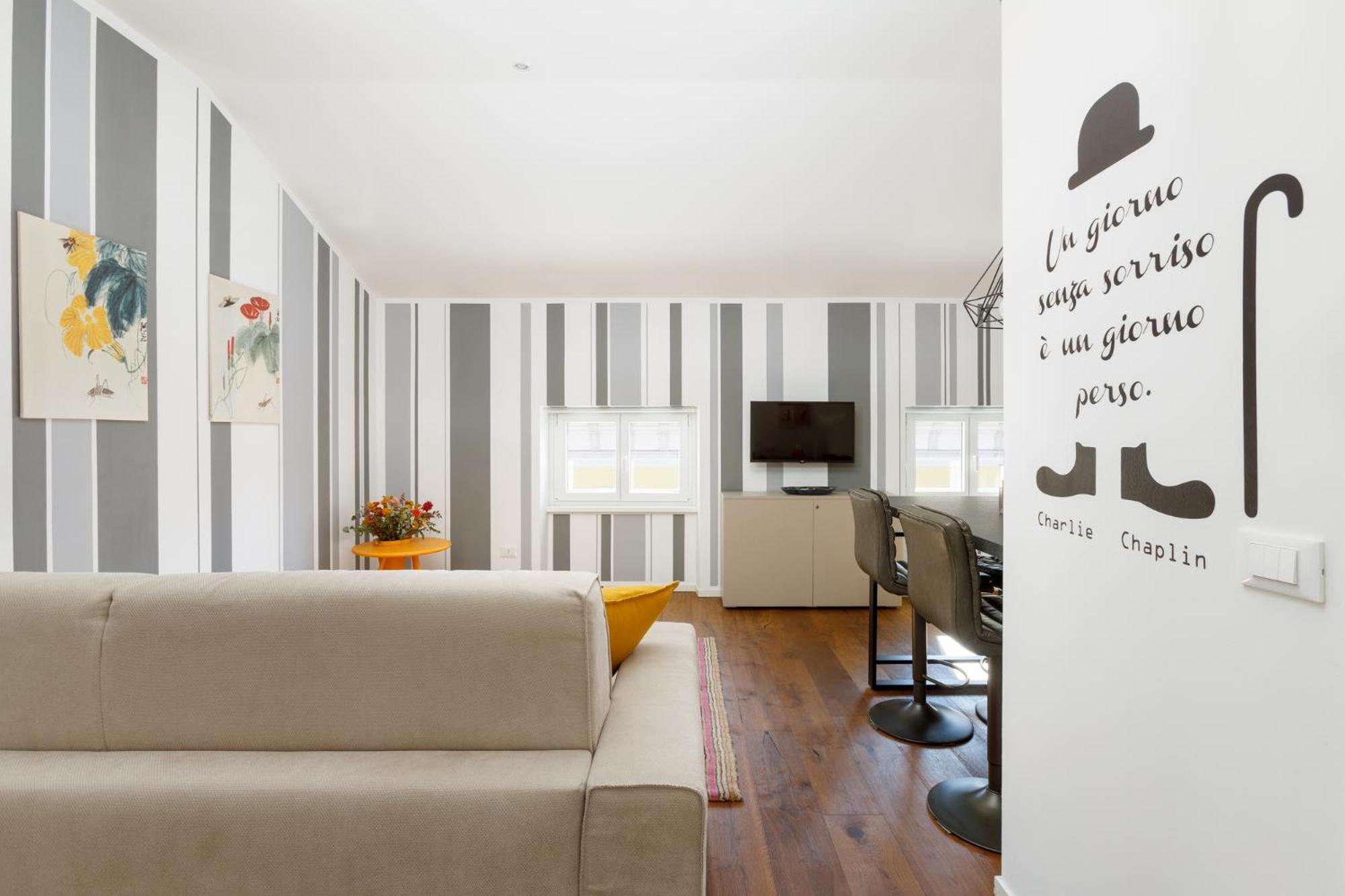 Central Trieste - Elegant City Stay Luaran gambar